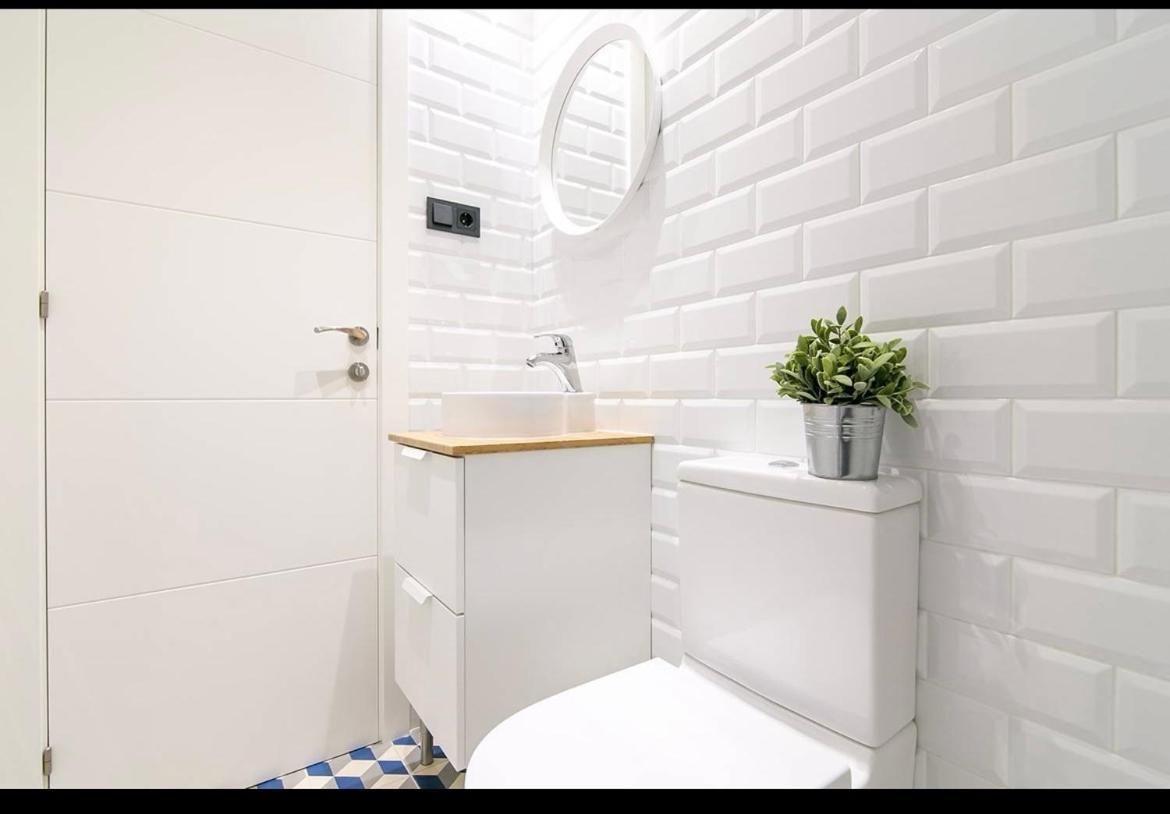Апартаменты Apartamento Elyo Барселона Экстерьер фото